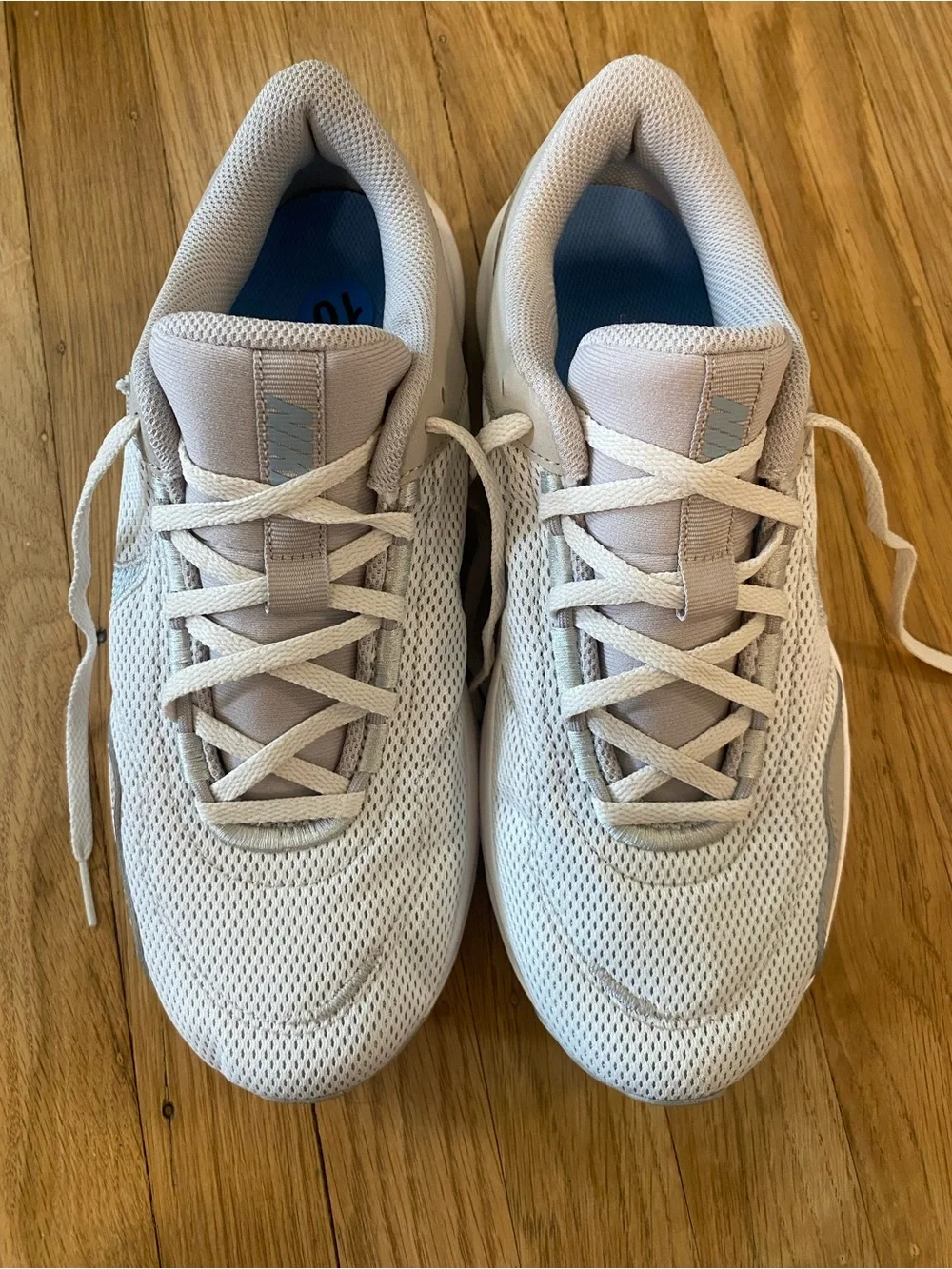 NEW Nike Legend Essential 3  Women’s Shoes